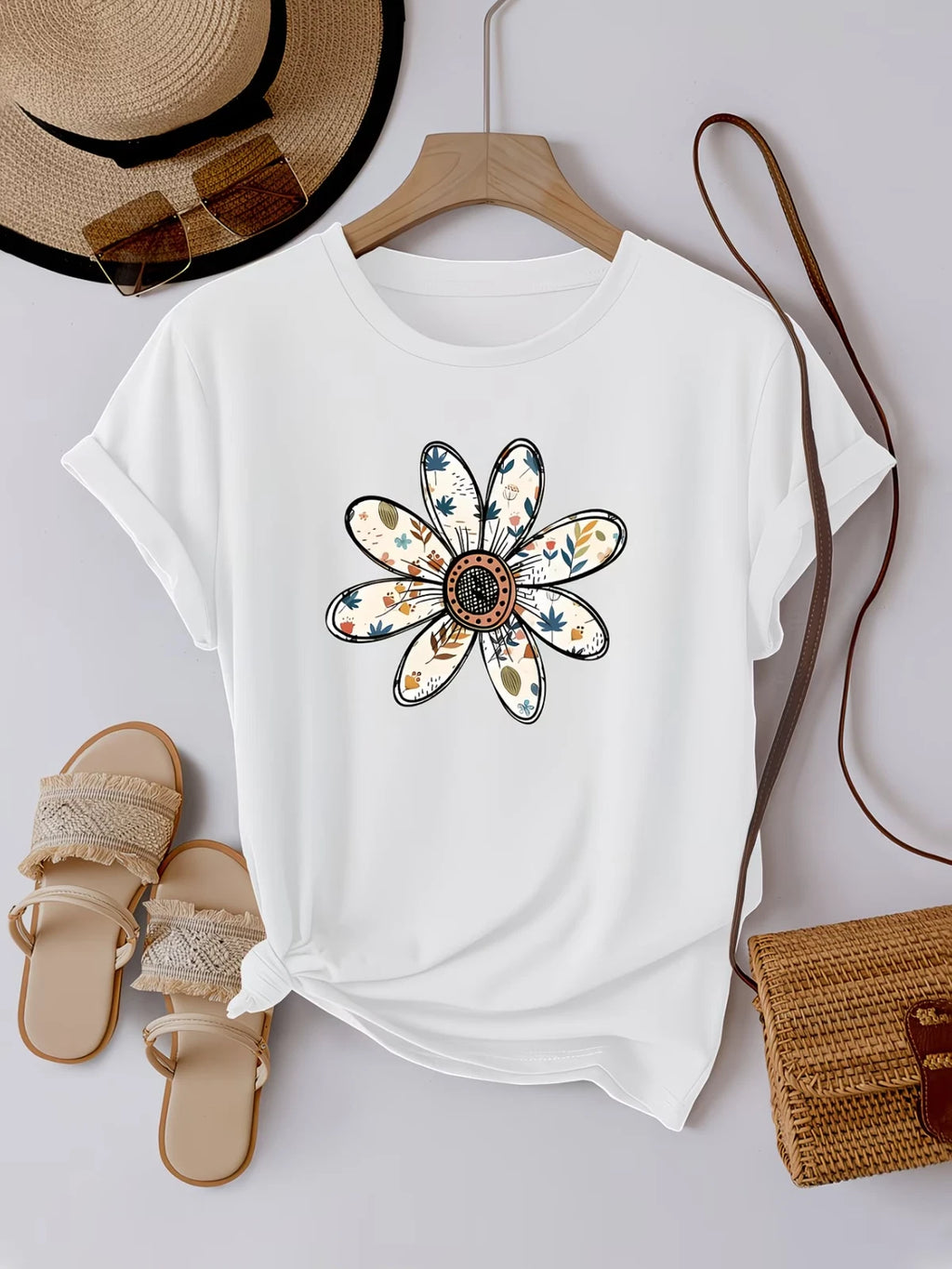 Women’s Casual Floral T-Shirt – Short Sleeve Round Neck Summer Tee